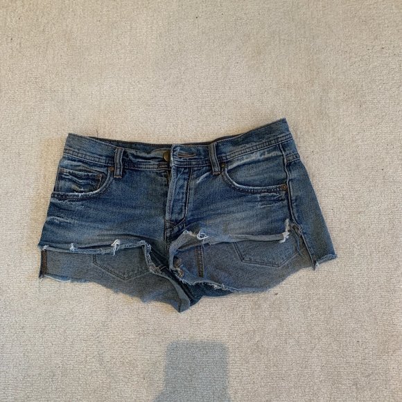 Free People Denim Shorts - Picture 1 of 3